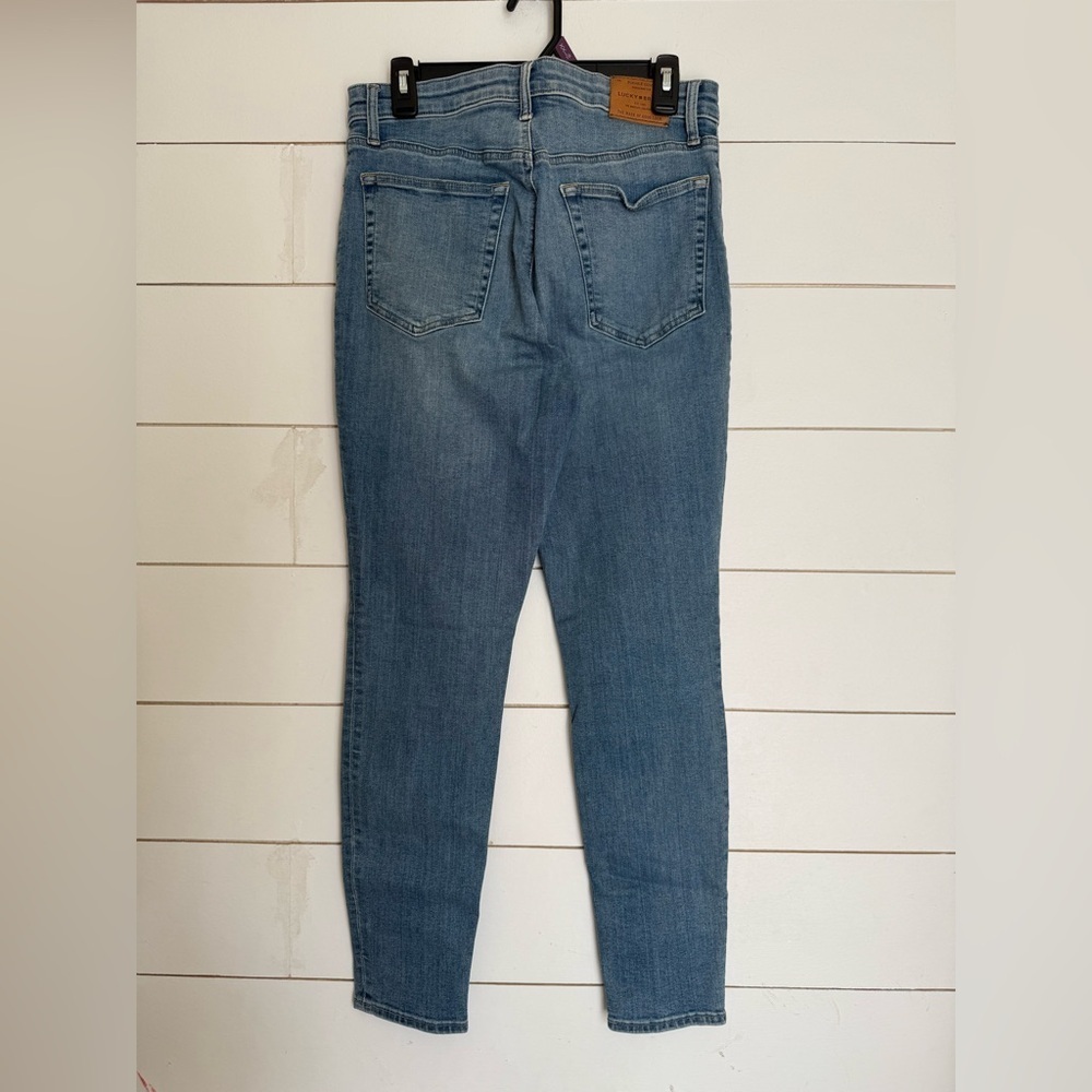 Lucky brand skinny jeans - Picture 4 of 6